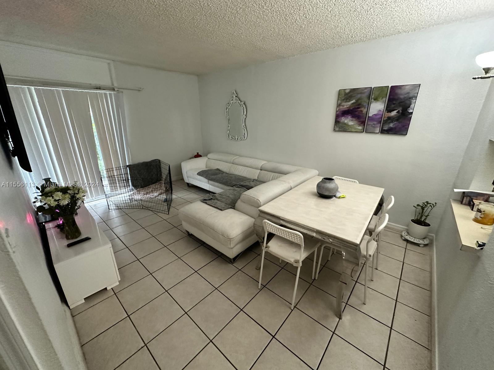 4550 NW 9th St 101E, Miami, Florida 33126, 2 Bedrooms Bedrooms, ,1 BathroomBathrooms,Residential,For Sale,4550 NW 9th St 101E,A11556113