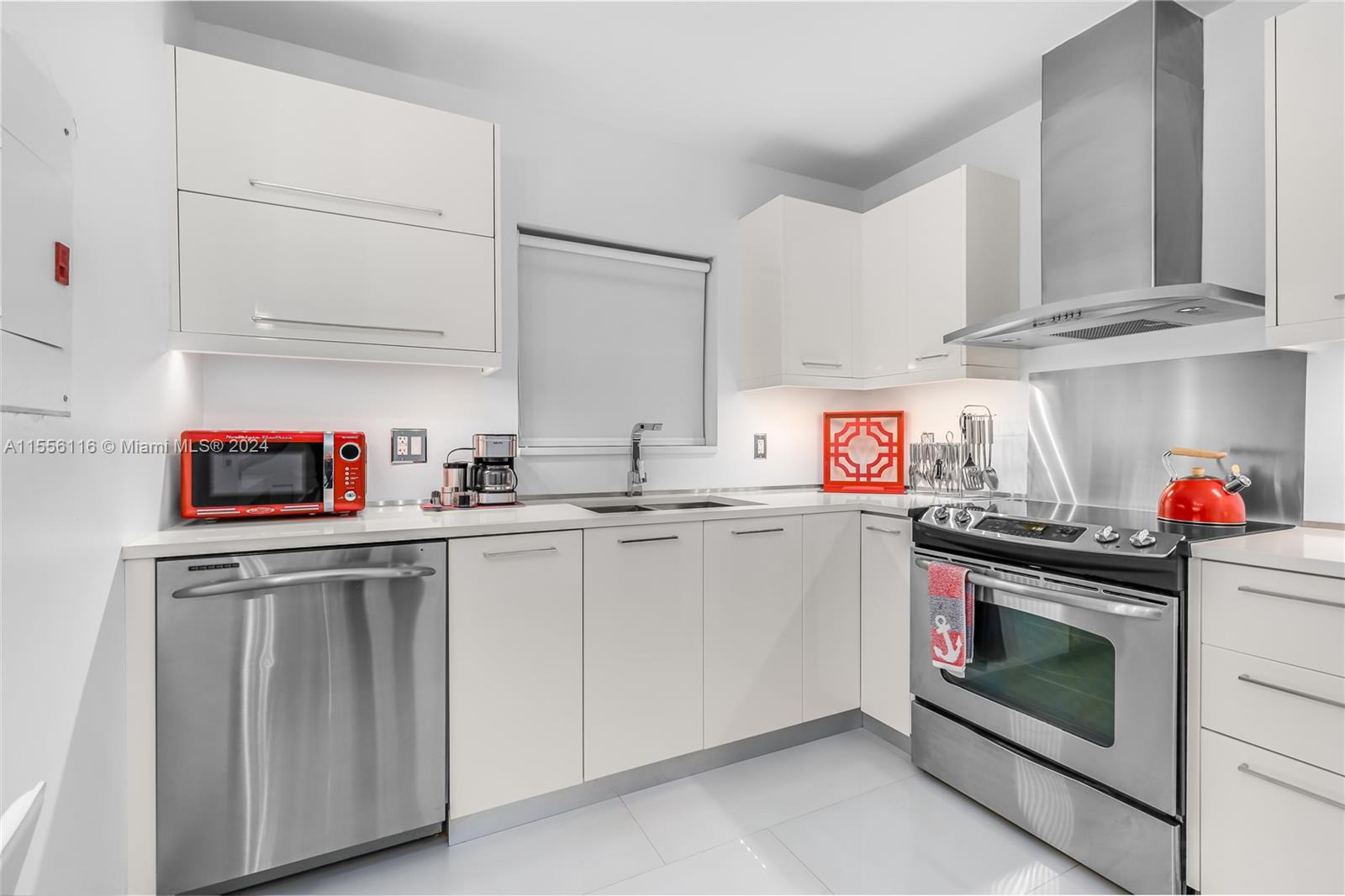 857 Michael St, Miami Beach, Florida 33141, 3 Bedrooms Bedrooms, ,2 BathroomsBathrooms,Residential,For Sale,857 Michael St,A11556116