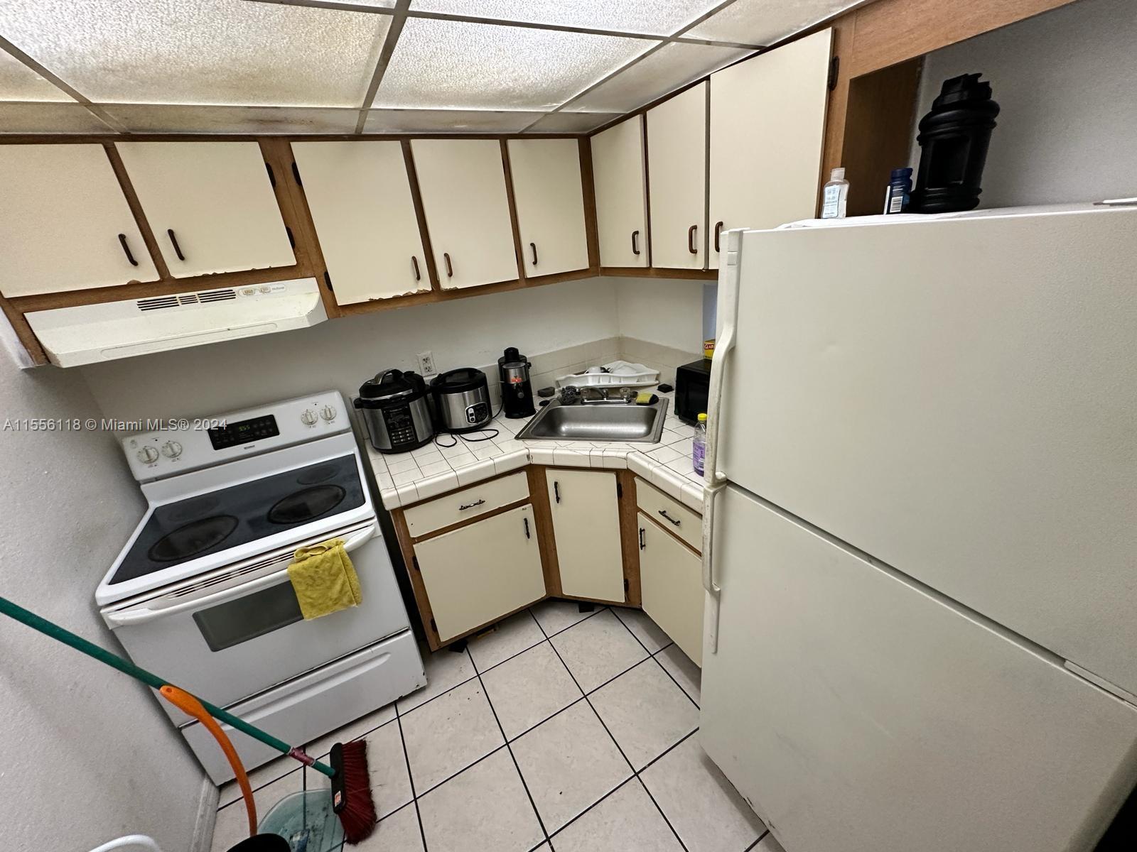 801 NW 47th Ave 410W, Miami, Florida 33126, 1 Bedroom Bedrooms, ,1 BathroomBathrooms,Residential,For Sale,801 NW 47th Ave 410W,A11556118