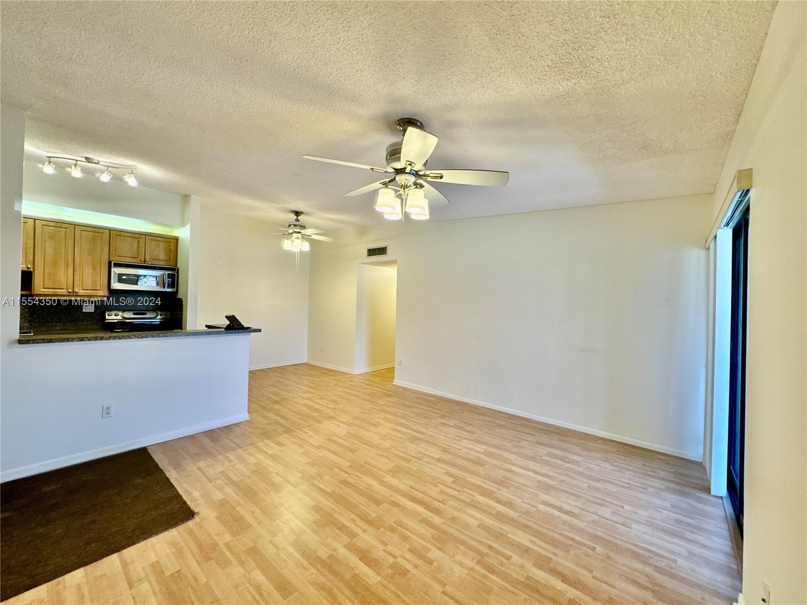 10715 W Clairmont Cir 212, Tamarac, Florida 33321, 2 Bedrooms Bedrooms, ,2 BathroomsBathrooms,Residential,For Sale,10715 W Clairmont Cir 212,A11554350