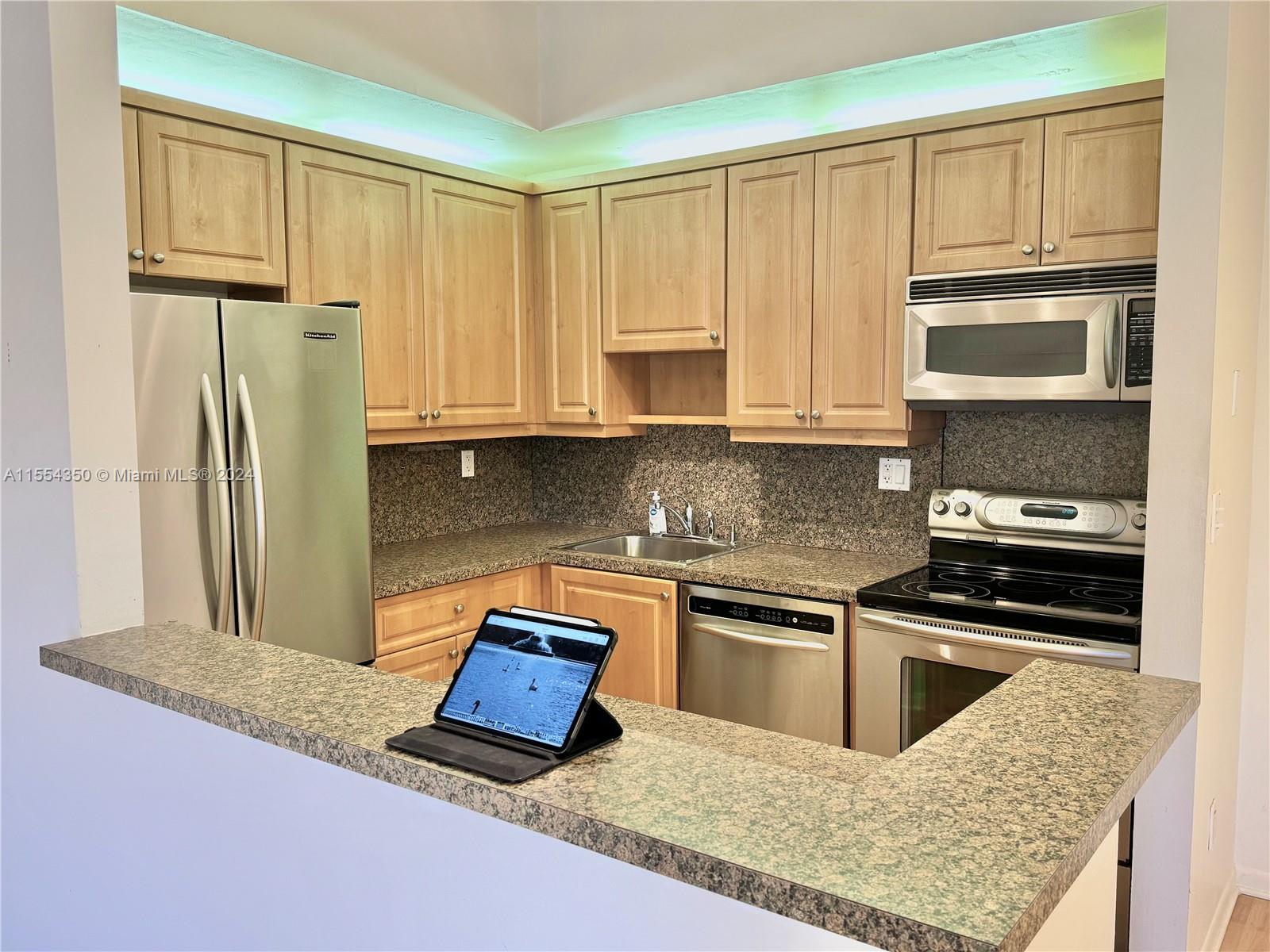 10715 W Clairmont Cir 212, Tamarac, Florida 33321, 2 Bedrooms Bedrooms, ,2 BathroomsBathrooms,Residential,For Sale,10715 W Clairmont Cir 212,A11554350