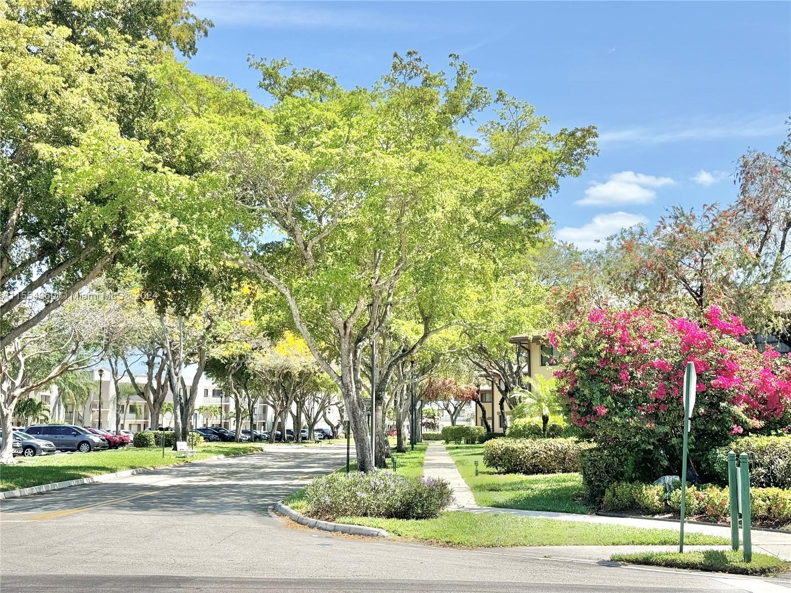 10715 W Clairmont Cir 212, Tamarac, Florida 33321, 2 Bedrooms Bedrooms, ,2 BathroomsBathrooms,Residential,For Sale,10715 W Clairmont Cir 212,A11554350