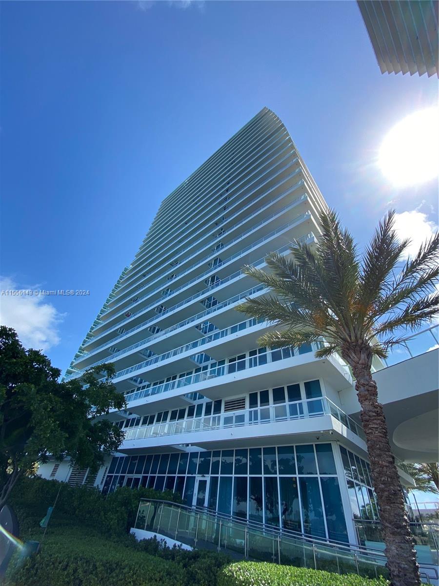Beautiful Corner unit with 270 degrees majestic views.
FURNISHED 2/2 ready to move in. Floor to ceiling windows in every room with panoramic views of Star Island and the Miami skyline, the keys and Miami Beach. Enjoy the evening sunsets over the bay or wake up to the sunrise views over the ocean! Upgraded marble floors, wood paneled walls, W/D in the unit. A sliding wall of glass opens up the master and doubles the size of the living room. Boasting one of the largest marble wrap-around terraces in the Bentley Bay, this is a ''must see''.
Building includes a state-of-the-art gym, sauna, hammam,  pool deck with 2 spas, alet parking and 24h security.

Internet, cable included in rent!
Seasonal Rent: May15th to October 15th
Call listing agent for appointment