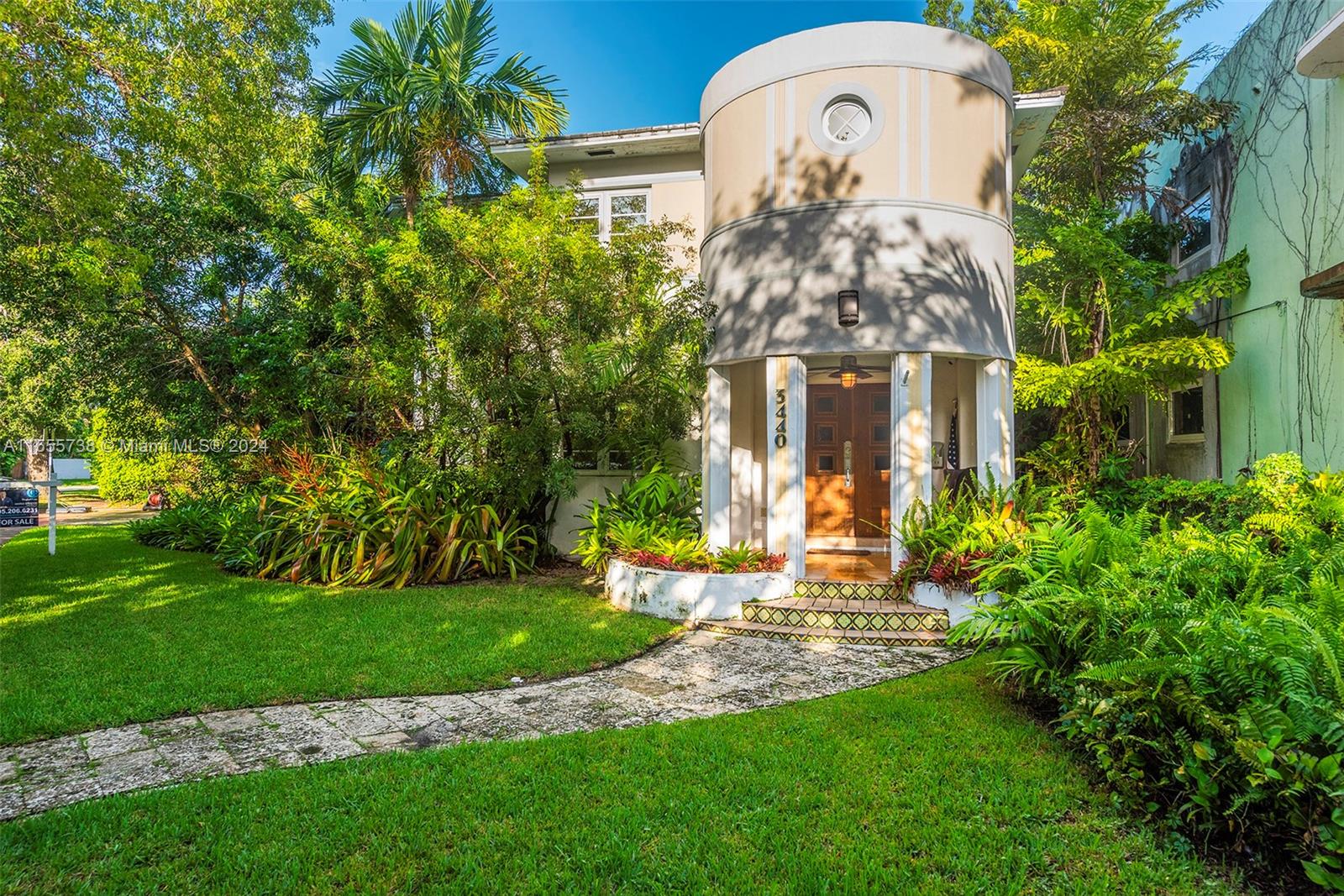 3440 N Meridian Ave, Miami Beach, Florida 33140, 4 Bedrooms Bedrooms, ,3 BathroomsBathrooms,Residential,For Sale,3440 N Meridian Ave,A11555738