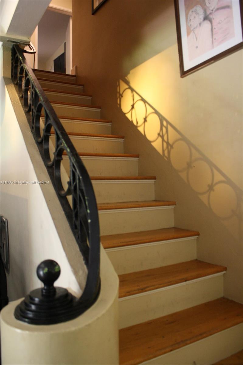 3440 N Meridian Ave, Miami Beach, Florida 33140, 4 Bedrooms Bedrooms, ,3 BathroomsBathrooms,Residential,For Sale,3440 N Meridian Ave,A11555738