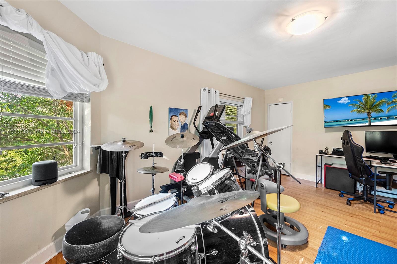 3440 N Meridian Ave, Miami Beach, Florida 33140, 4 Bedrooms Bedrooms, ,3 BathroomsBathrooms,Residential,For Sale,3440 N Meridian Ave,A11555738