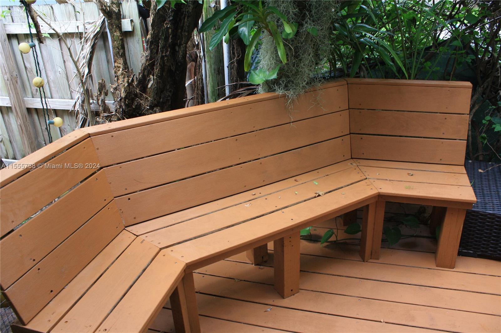 3440 N Meridian Ave, Miami Beach, Florida 33140, 4 Bedrooms Bedrooms, ,3 BathroomsBathrooms,Residential,For Sale,3440 N Meridian Ave,A11555738