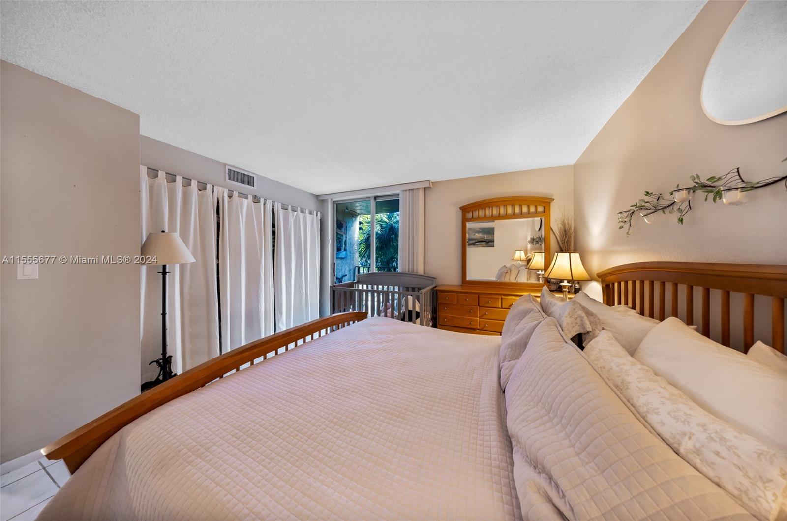 2101 Atlantic Shores Blvd 209, Hallandale Beach, Florida 33009, 2 Bedrooms Bedrooms, ,1 BathroomBathrooms,Residential,For Sale,2101 Atlantic Shores Blvd 209,A11555677