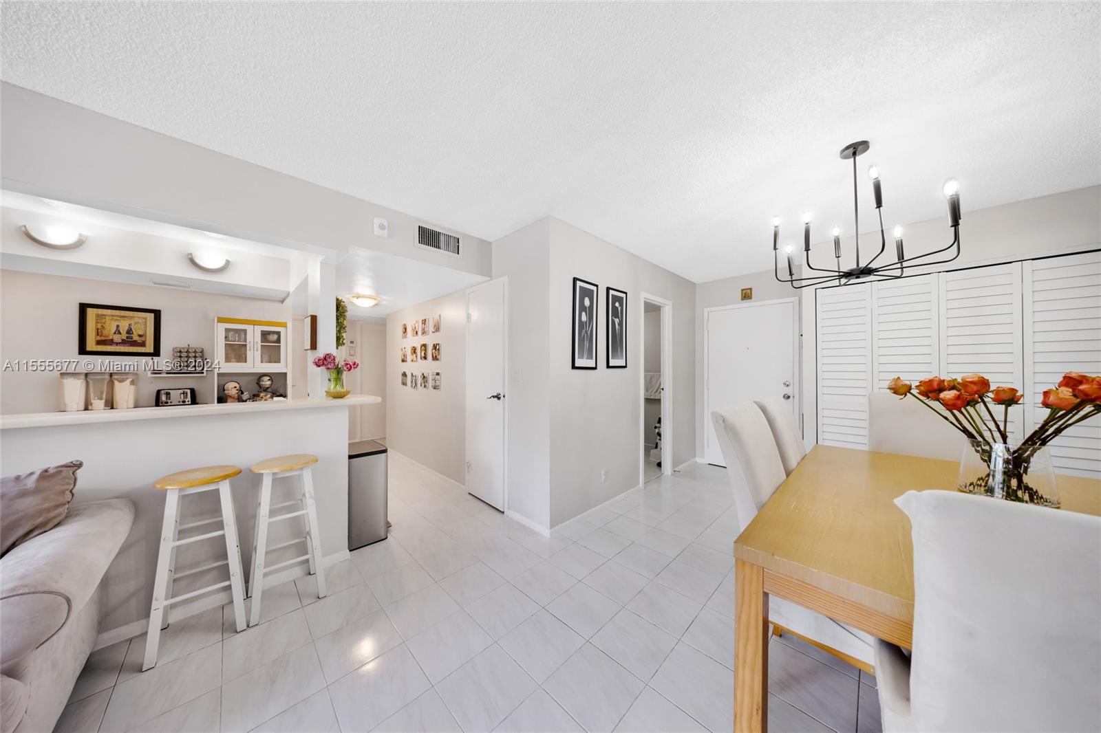 2101 Atlantic Shores Blvd 209, Hallandale Beach, Florida 33009, 2 Bedrooms Bedrooms, ,1 BathroomBathrooms,Residential,For Sale,2101 Atlantic Shores Blvd 209,A11555677