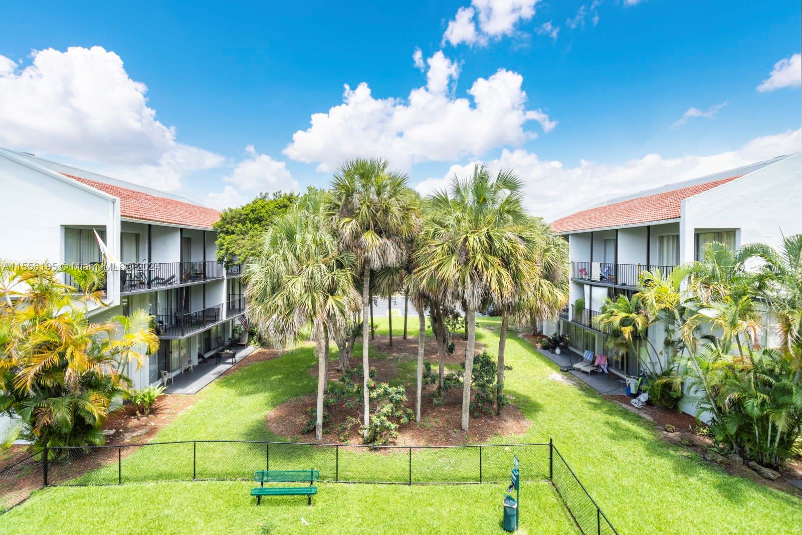 2930 Forest Hills Blvd B3P, Coral Springs, Florida 33065, 1 Bedroom Bedrooms, ,1 BathroomBathrooms,Residentiallease,For Rent,2930 Forest Hills Blvd B3P,A11556195