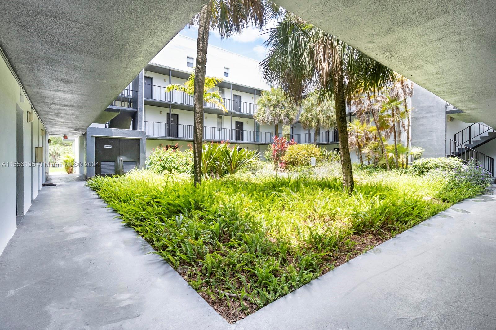 2930 Forest Hills Blvd B3P, Coral Springs, Florida 33065, 1 Bedroom Bedrooms, ,1 BathroomBathrooms,Residentiallease,For Rent,2930 Forest Hills Blvd B3P,A11556195