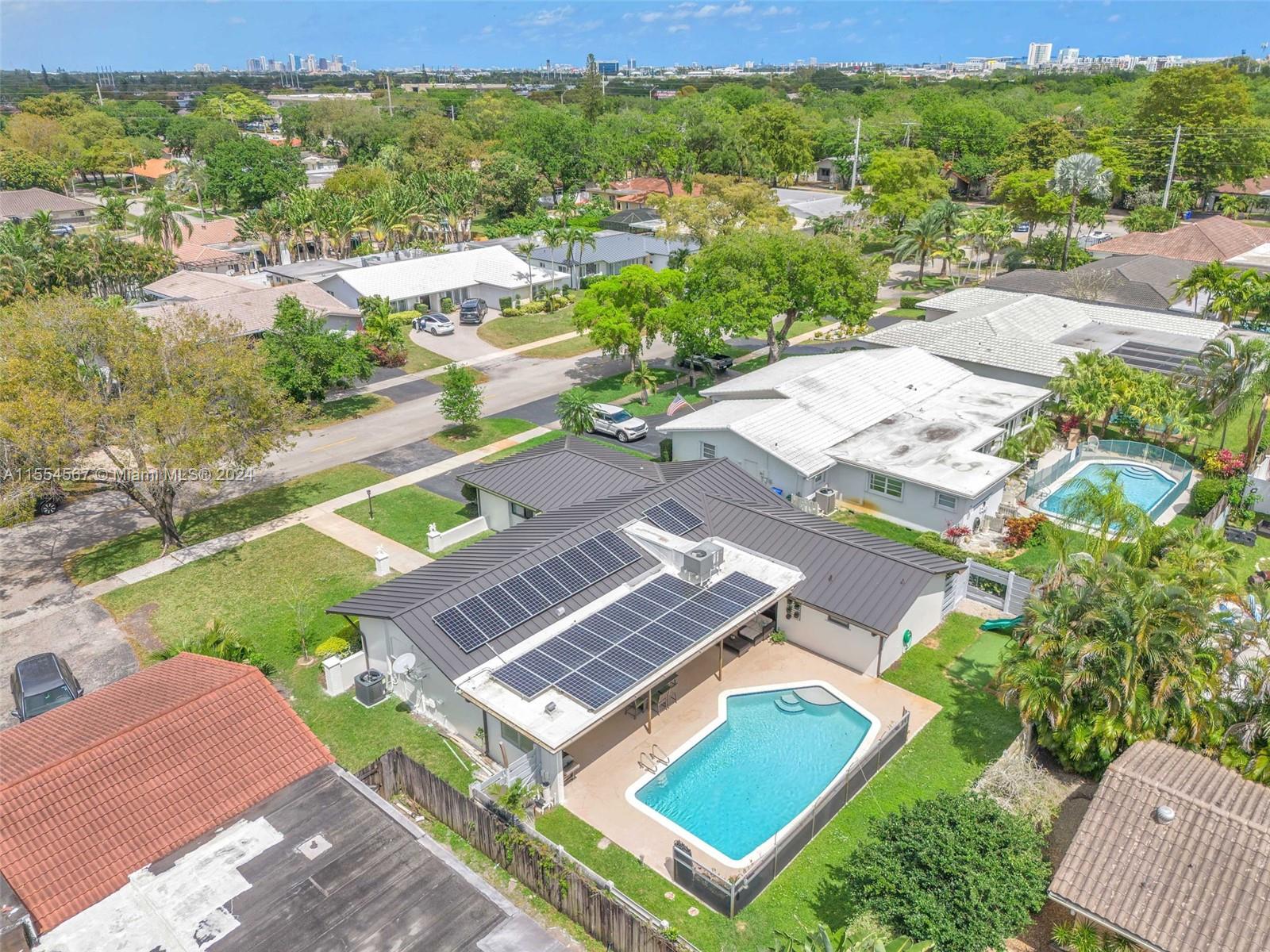 3340 N Hills Dr, Hollywood, Florida 33021, 3 Bedrooms Bedrooms, ,2 BathroomsBathrooms,Residential,For Sale,3340 N Hills Dr,A11554567