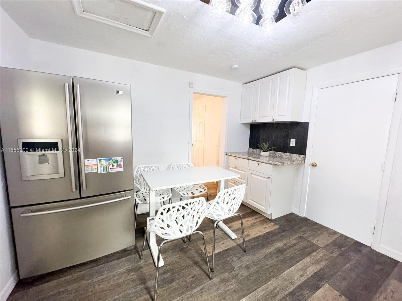 713 SW 7th St, Dania Beach, Florida 33004, 3 Bedrooms Bedrooms, ,1 BathroomBathrooms,Residential,For Sale,713 SW 7th St,A11556202