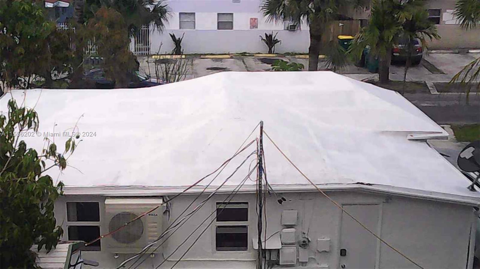 713 SW 7th St, Dania Beach, Florida 33004, 3 Bedrooms Bedrooms, ,1 BathroomBathrooms,Residential,For Sale,713 SW 7th St,A11556202