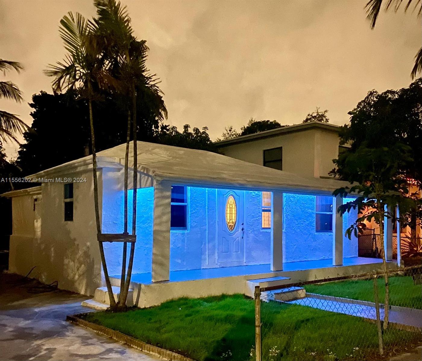 713 SW 7th St, Dania Beach, Florida 33004, 3 Bedrooms Bedrooms, ,1 BathroomBathrooms,Residential,For Sale,713 SW 7th St,A11556202
