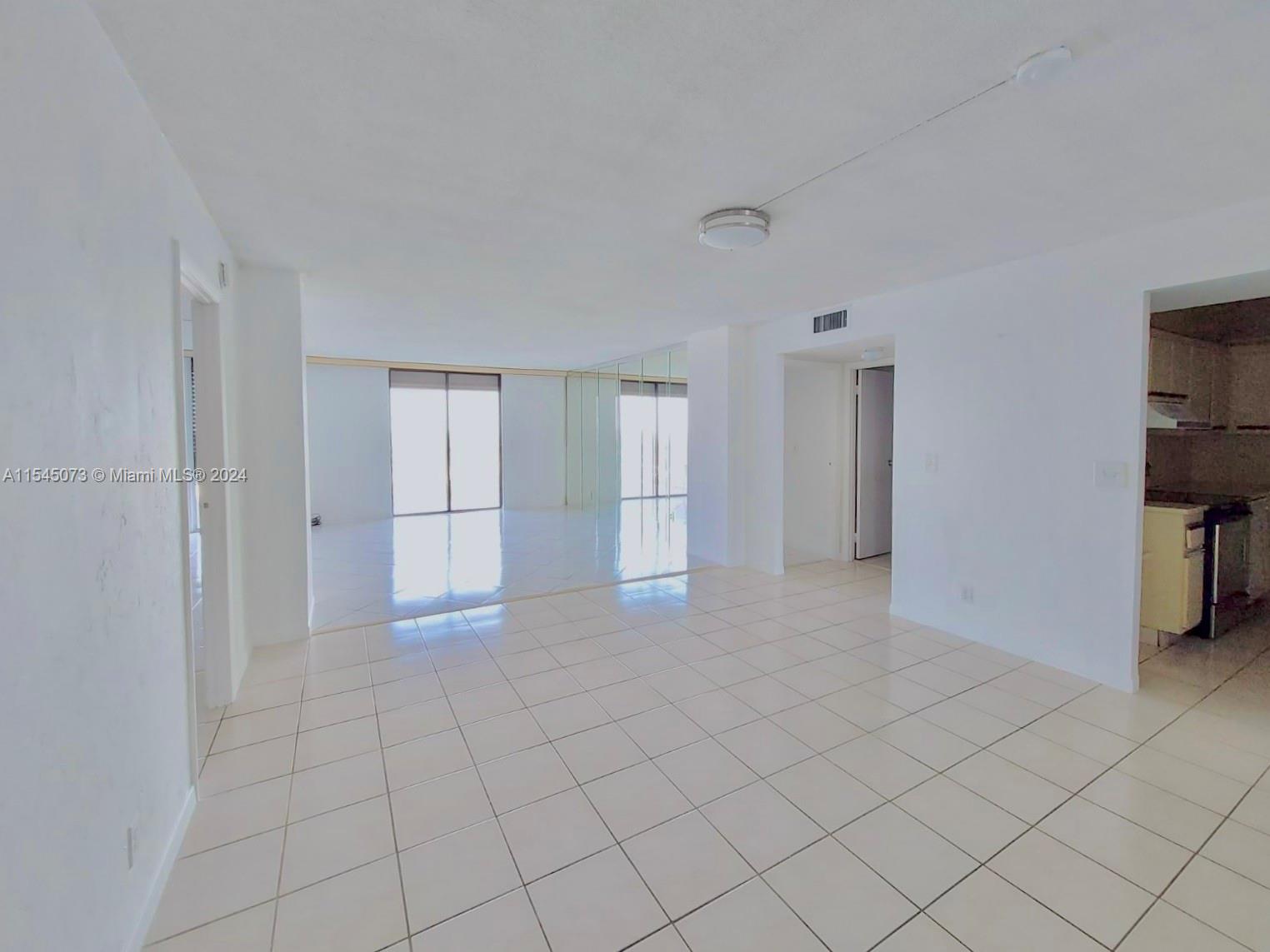 1500 S Ocean Dr 16B, Hollywood, Florida 33019, 2 Bedrooms Bedrooms, ,2 BathroomsBathrooms,Residential,For Sale,1500 S Ocean Dr 16B,A11545073