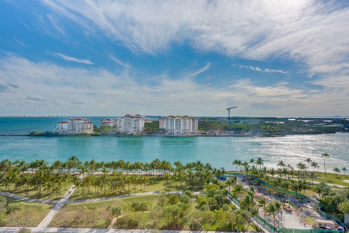 300 S Pointe Dr 1602, Miami Beach, FL 33139