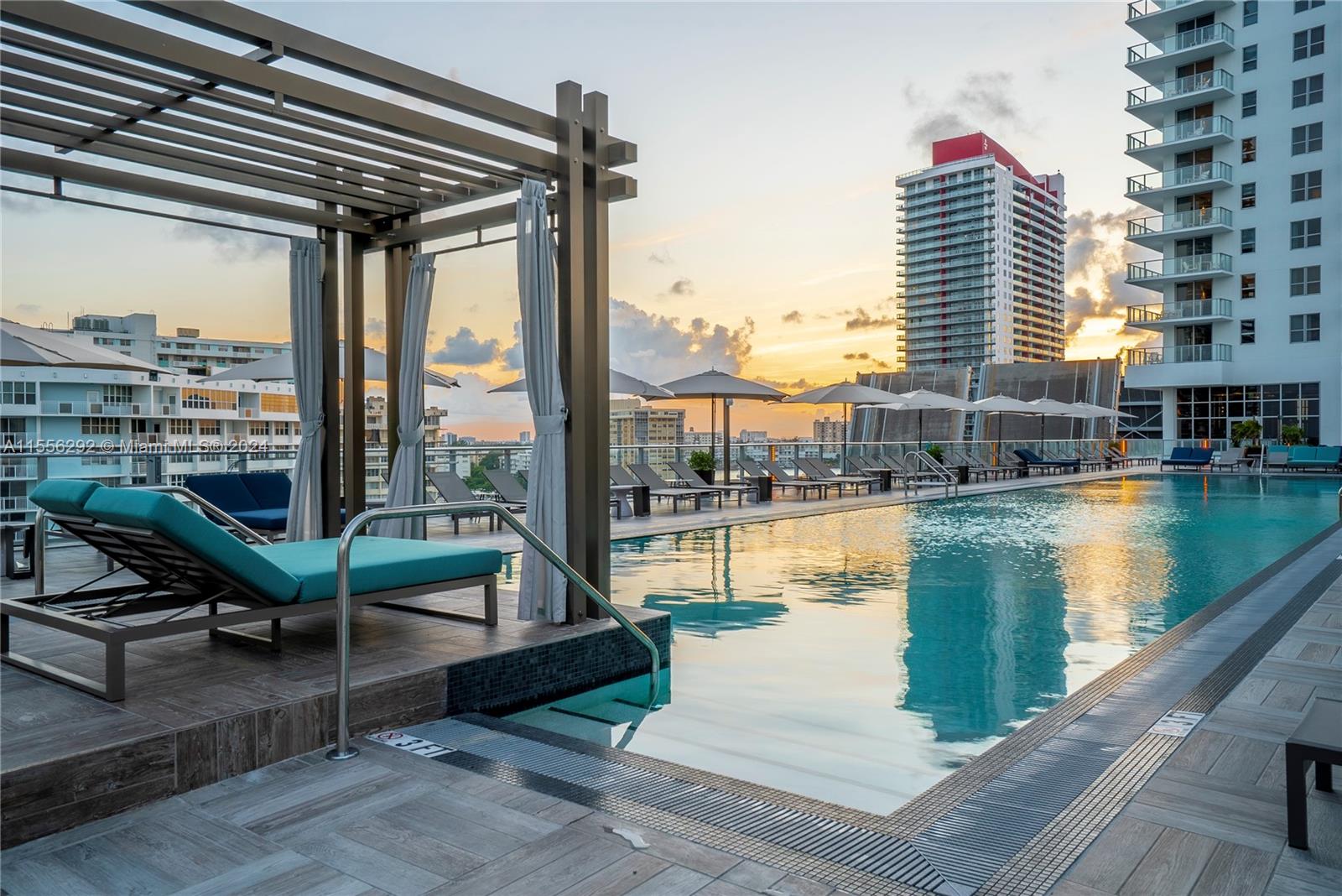 4010 S Ocean Dr R1805, Hollywood, Florida 33019, 2 Bedrooms Bedrooms, ,2 BathroomsBathrooms,Residential,For Sale,4010 S Ocean Dr R1805,A11556292