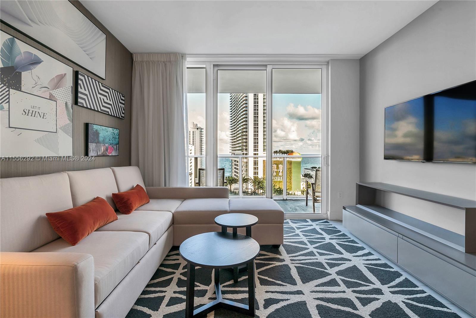 4010 S Ocean Dr R1805, Hollywood, Florida 33019, 2 Bedrooms Bedrooms, ,2 BathroomsBathrooms,Residential,For Sale,4010 S Ocean Dr R1805,A11556292