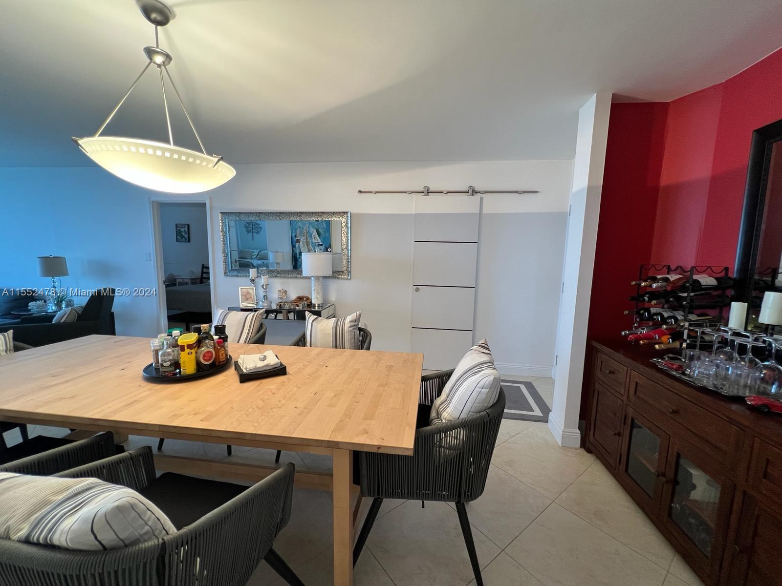 5701 Collins Ave 1614, Miami Beach, Florida 33140, 2 Bedrooms Bedrooms, ,2 BathroomsBathrooms,Residential,For Sale,5701 Collins Ave 1614,A11552478