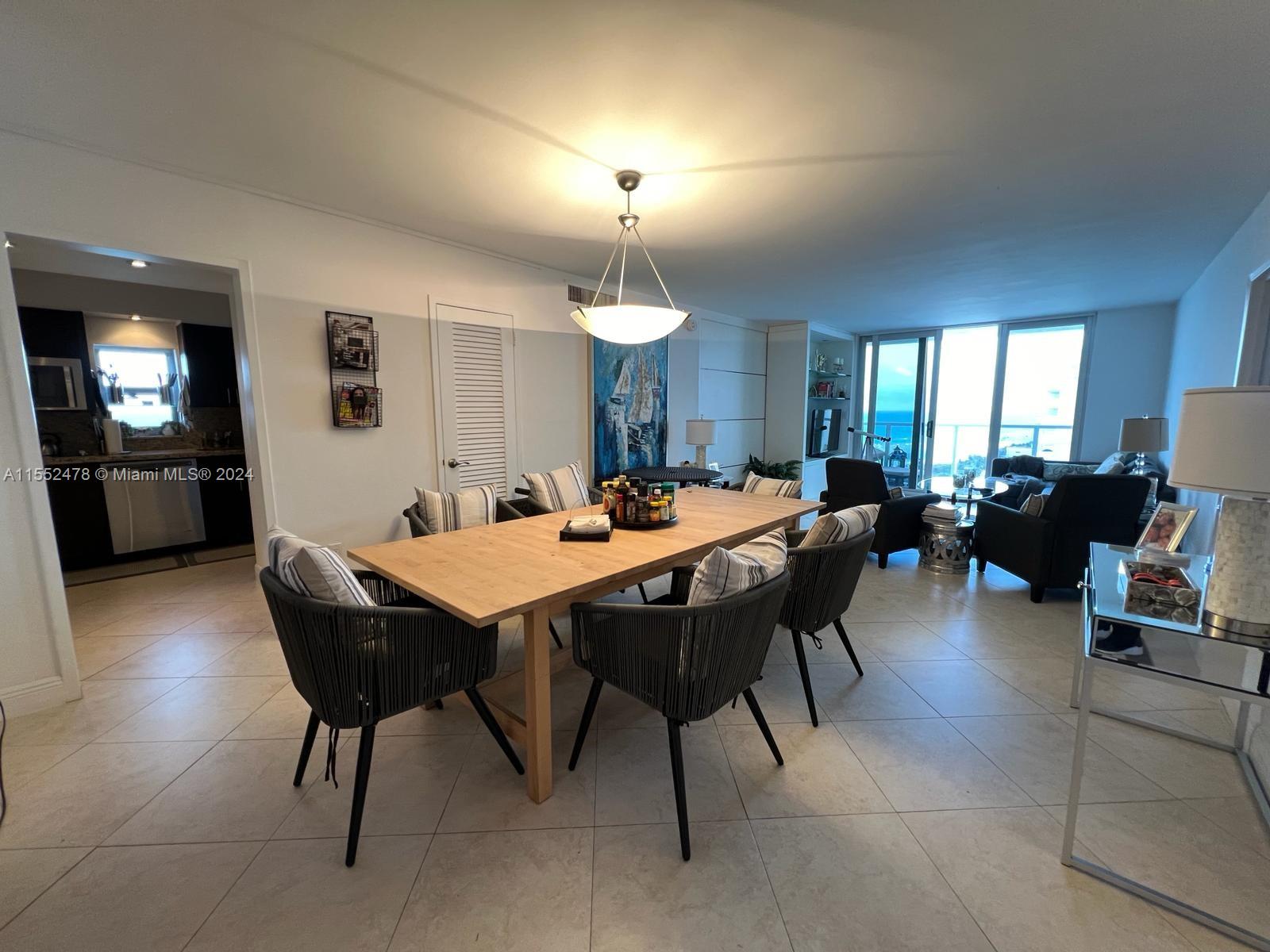 5701 Collins Ave 1614, Miami Beach, Florida 33140, 2 Bedrooms Bedrooms, ,2 BathroomsBathrooms,Residential,For Sale,5701 Collins Ave 1614,A11552478
