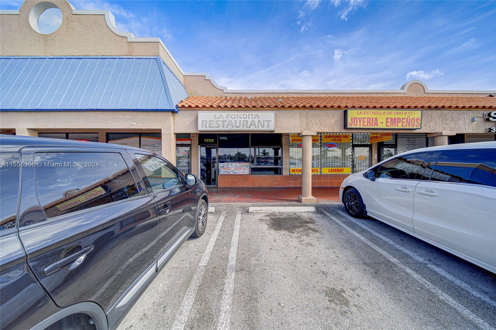 Cafe & Full-Service Restaurant For Sale in Hialeah, Hialeah, FL 33012