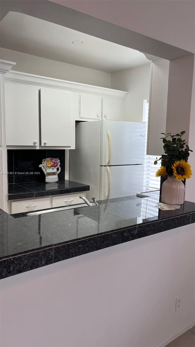 2219 Polk St 8A, Hollywood, Florida 33020, 1 Bedroom Bedrooms, ,1 BathroomBathrooms,Residentiallease,For Rent,2219 Polk St 8A,A11541461