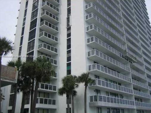 20515 E Country Club Dr 849, Aventura, Florida 33180, 2 Bedrooms Bedrooms, ,2 BathroomsBathrooms,Residential,For Sale,20515 E Country Club Dr 849,A11556425