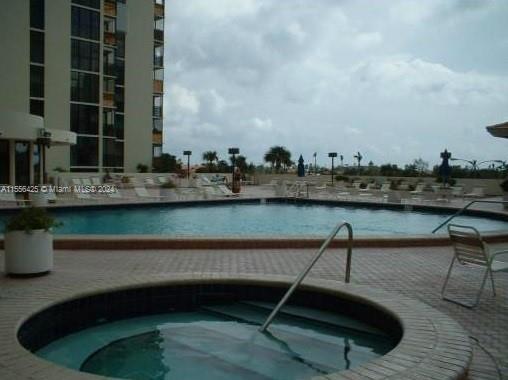 20515 E Country Club Dr 849, Aventura, Florida 33180, 2 Bedrooms Bedrooms, ,2 BathroomsBathrooms,Residential,For Sale,20515 E Country Club Dr 849,A11556425