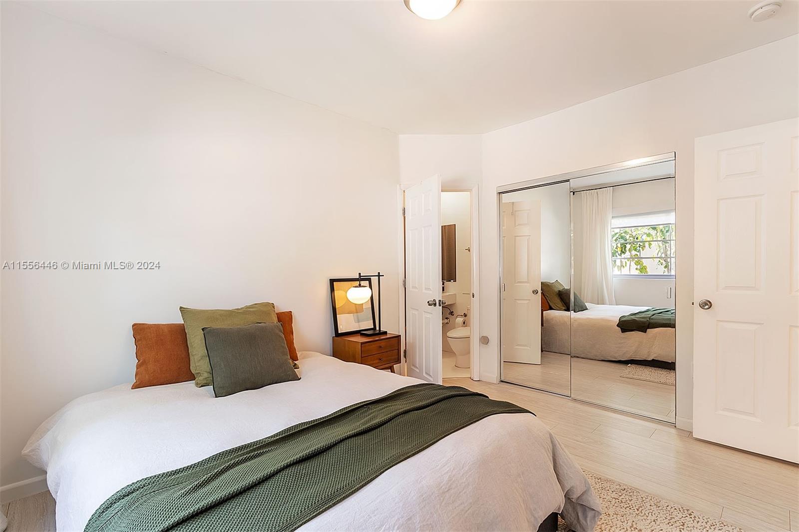 3917 N Meridian Ave 204, Miami Beach, Florida 33140, 1 Bedroom Bedrooms, ,2 BathroomsBathrooms,Residential,For Sale,3917 N Meridian Ave 204,A11556446