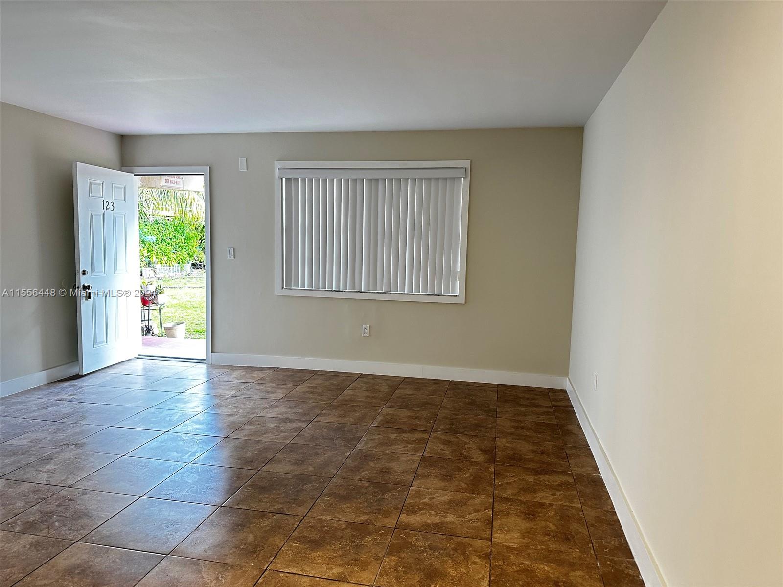 301 NW 177th St 123, Miami Gardens, Florida 33169, 1 Bedroom Bedrooms, ,1 BathroomBathrooms,Residentiallease,For Rent,301 NW 177th St 123,A11556448