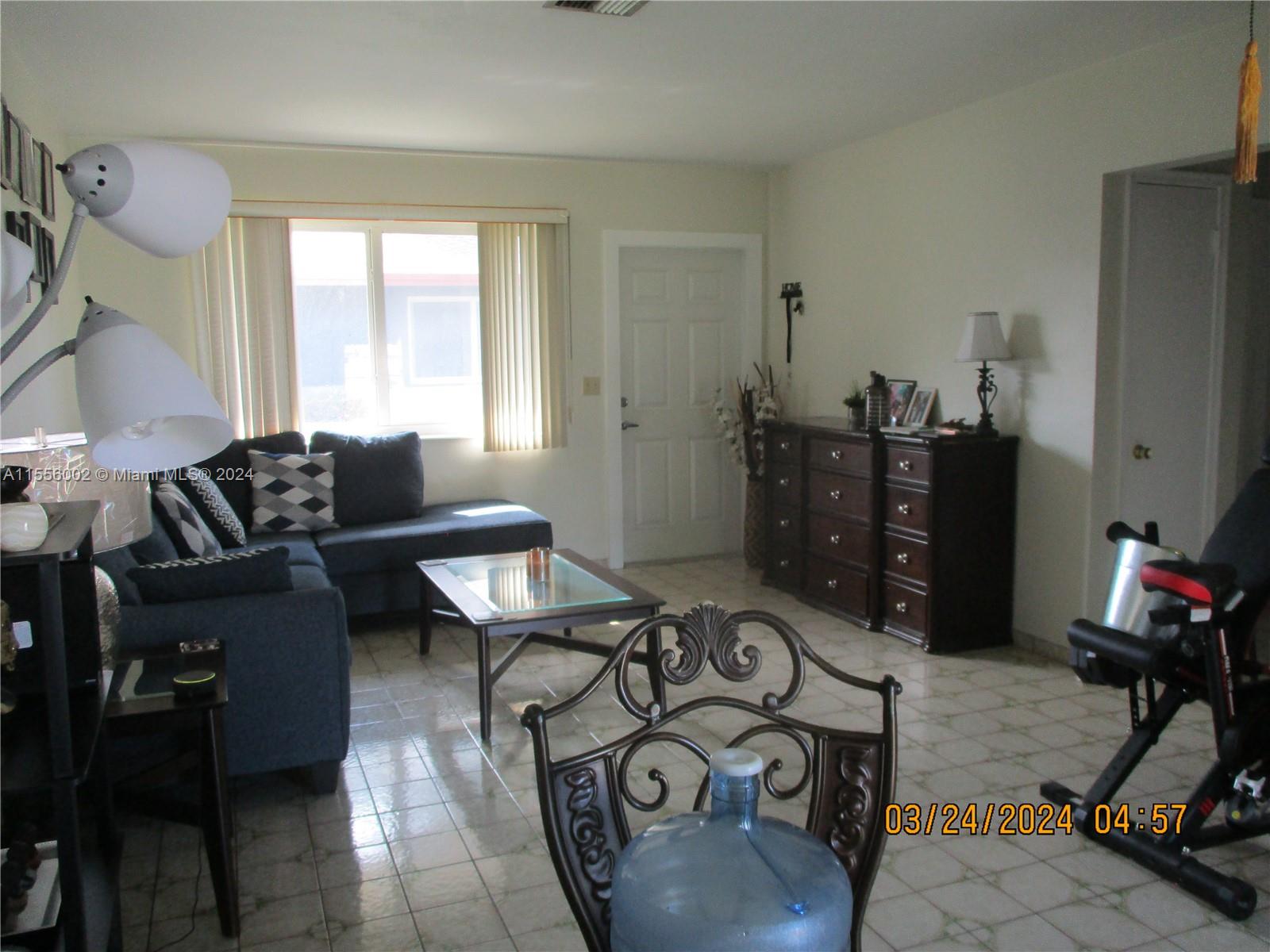 2461 Polk St 9, Hollywood, Florida 33020, 2 Bedrooms Bedrooms, ,1 BathroomBathrooms,Residential,For Sale,2461 Polk St 9,A11556002