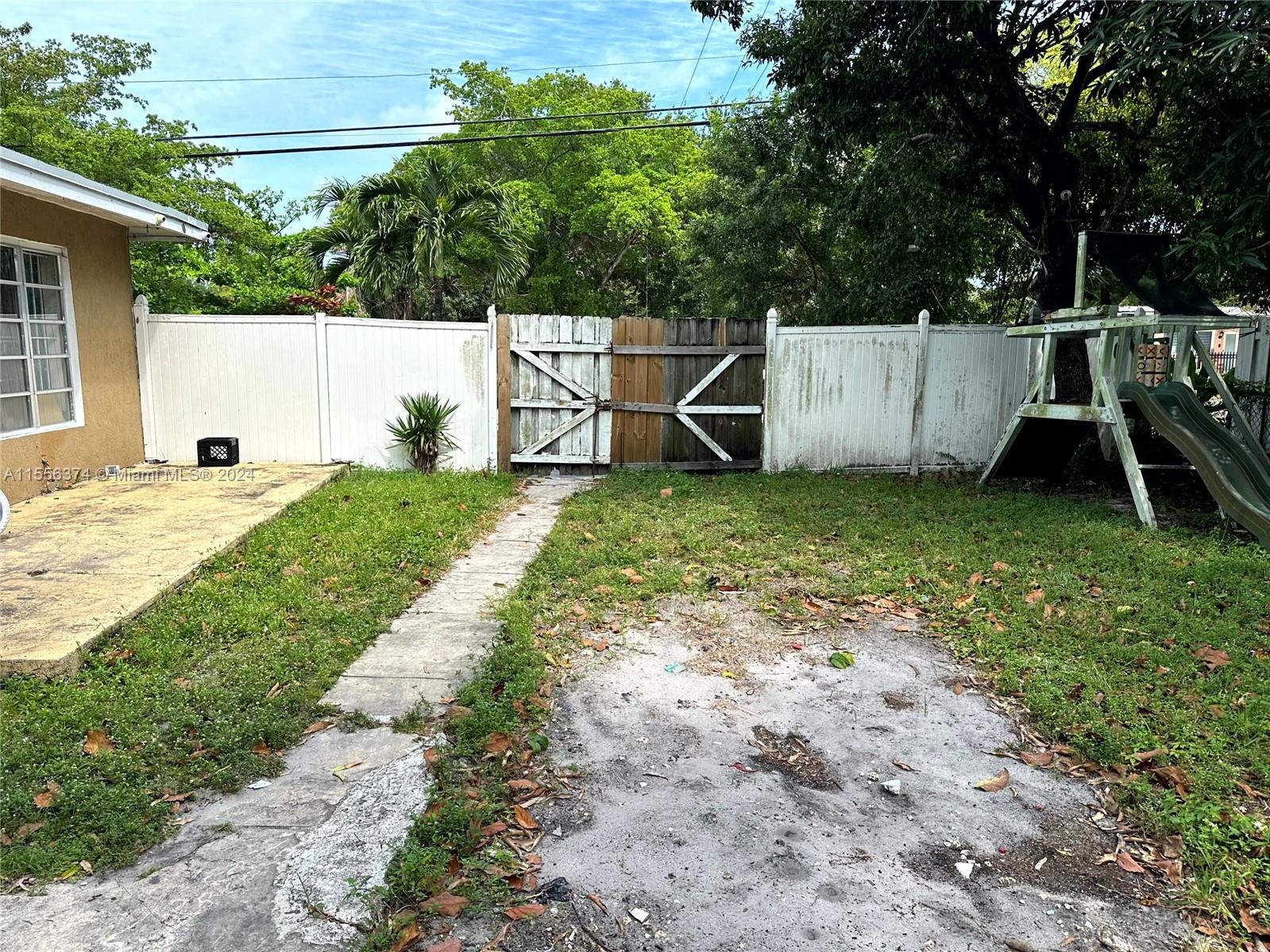 14240 NE 8th Ave, North Miami, Florida 33161, 4 Bedrooms Bedrooms, ,2 BathroomsBathrooms,Residential,For Sale,14240 NE 8th Ave,A11556374