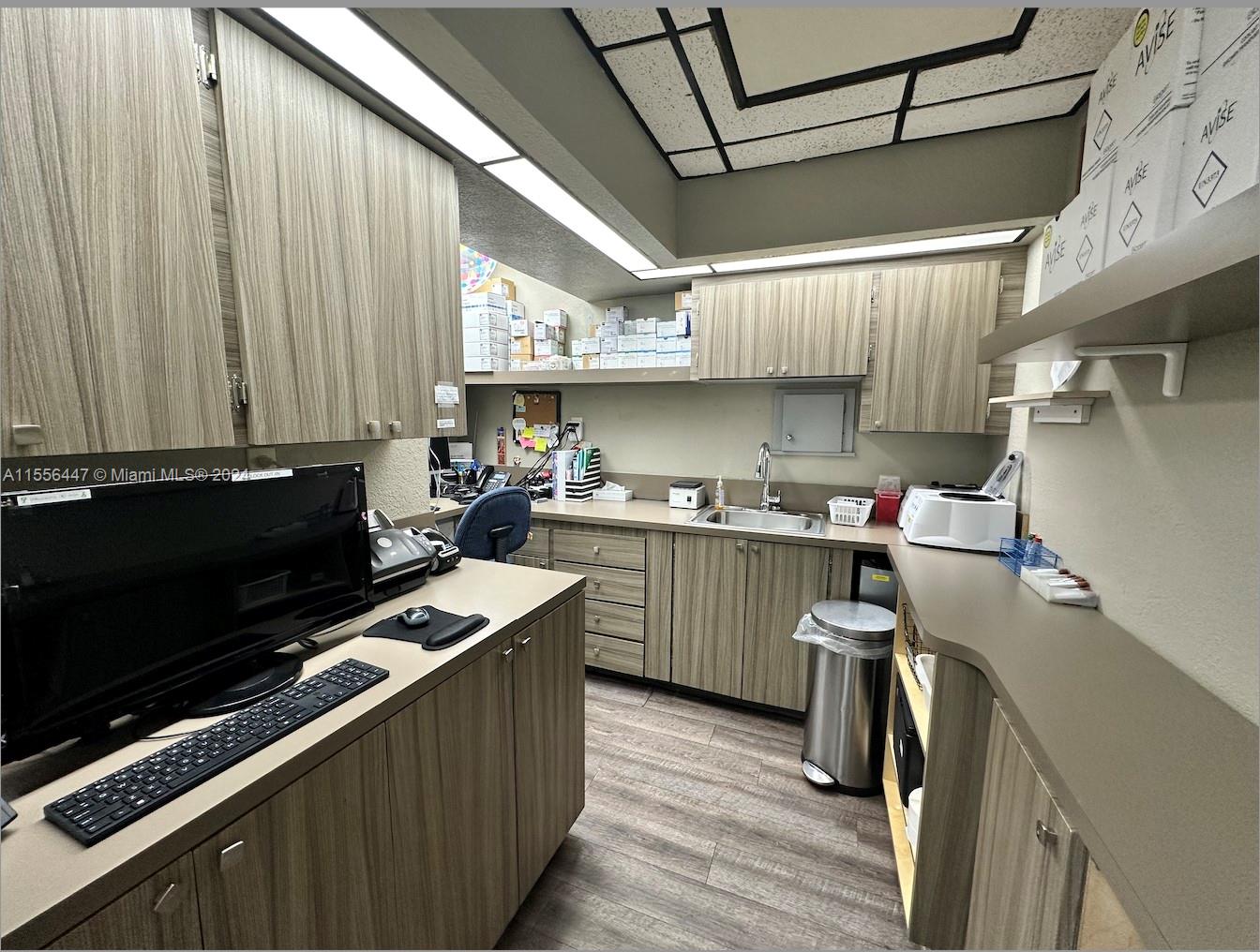 4700 Sheridan St C, Hollywood, Florida 33021, ,Commercialsale,For Sale,4700 Sheridan St C,A11556447