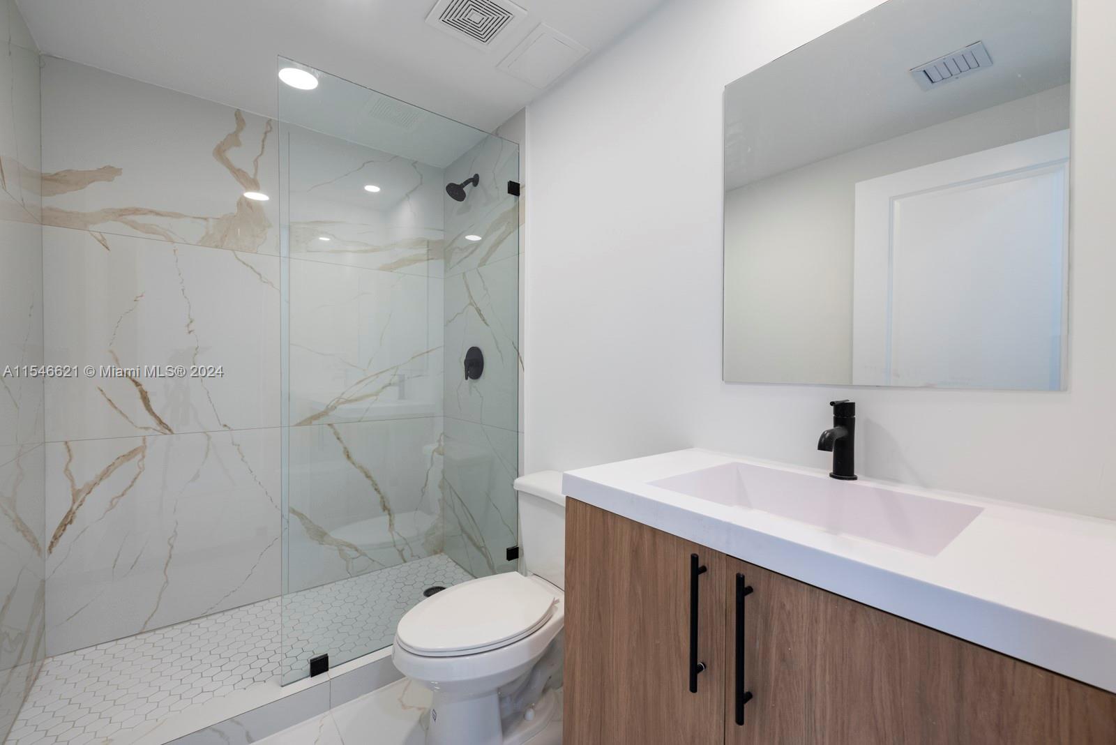 1348 NW 3 St, Florida City, Florida 33034, 5 Bedrooms Bedrooms, ,3 BathroomsBathrooms,Residential,For Sale,1348 NW 3 St,A11546621