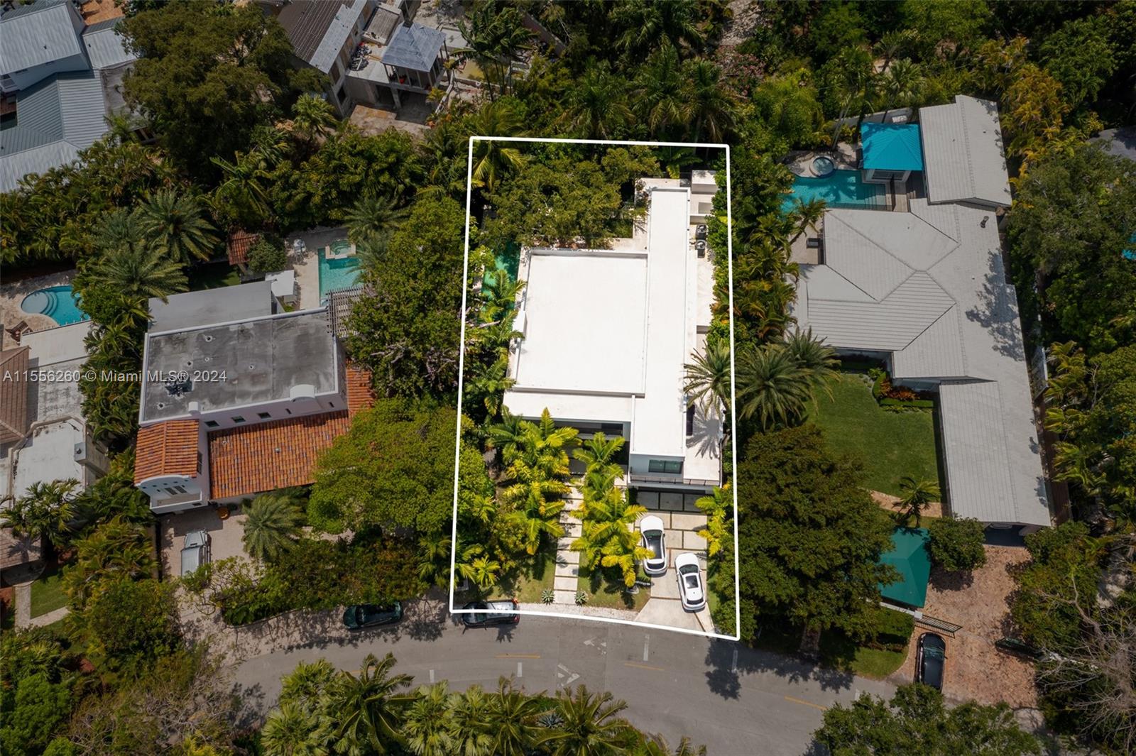 3470 Poinciana Ave, Coconut Grove, Florida 33133, 5 Bedrooms Bedrooms, ,6 BathroomsBathrooms,Residential,For Sale,3470 Poinciana Ave,A11556260