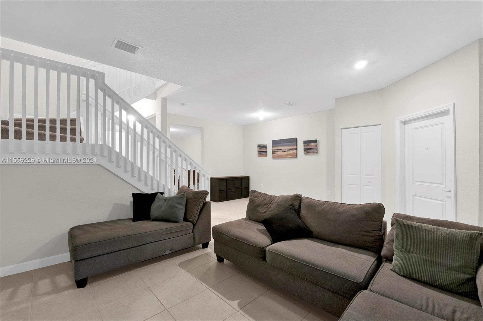 2680 SE 19th St, Homestead, Florida 33035, 3 Bedrooms Bedrooms, ,2 BathroomsBathrooms,Residential,For Sale,2680 SE 19th St,A11556226