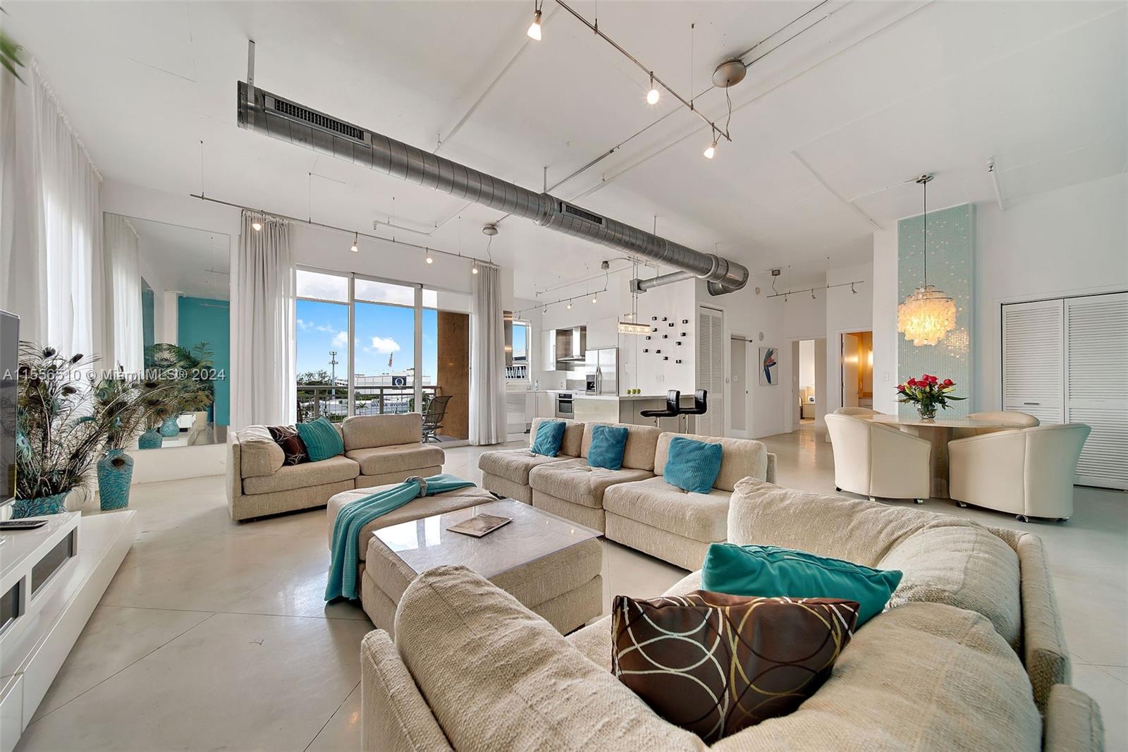 2001 Biscayne Blvd 2520, Miami, Florida 33137, 2 Bedrooms Bedrooms, ,2 BathroomsBathrooms,Residentiallease,For Rent,2001 Biscayne Blvd 2520,A11556510