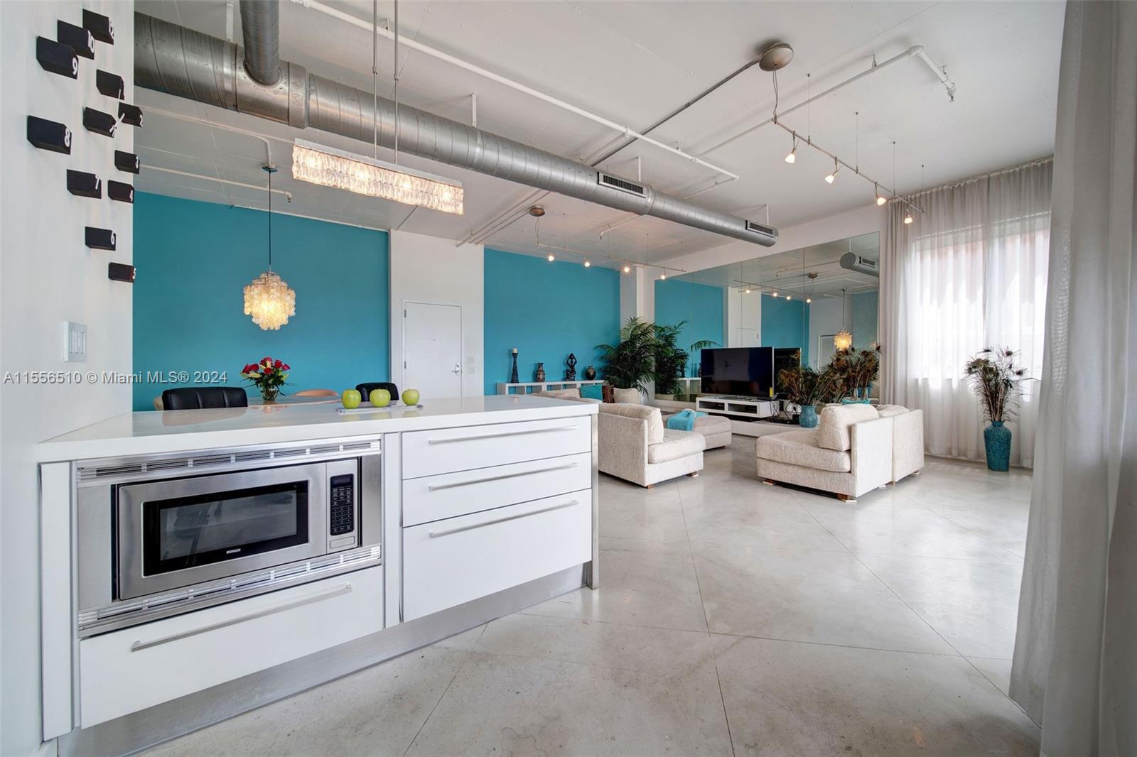 2001 Biscayne Blvd 2520, Miami, Florida 33137, 2 Bedrooms Bedrooms, ,2 BathroomsBathrooms,Residentiallease,For Rent,2001 Biscayne Blvd 2520,A11556510