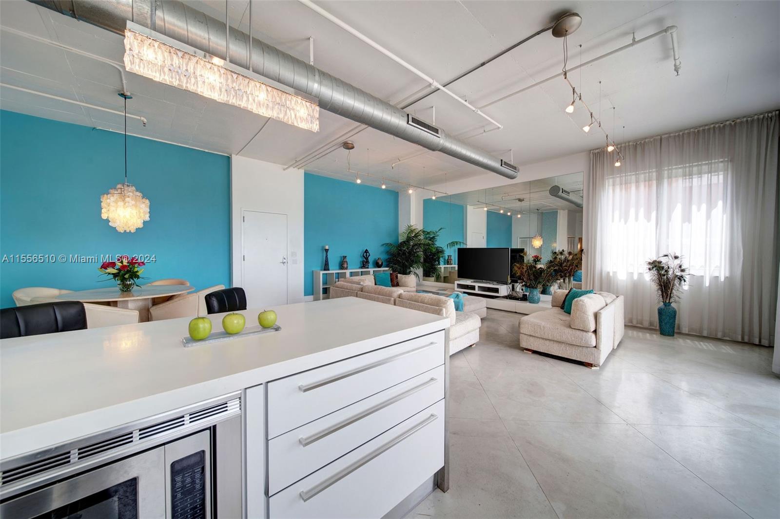 2001 Biscayne Blvd 2520, Miami, Florida 33137, 2 Bedrooms Bedrooms, ,2 BathroomsBathrooms,Residentiallease,For Rent,2001 Biscayne Blvd 2520,A11556510