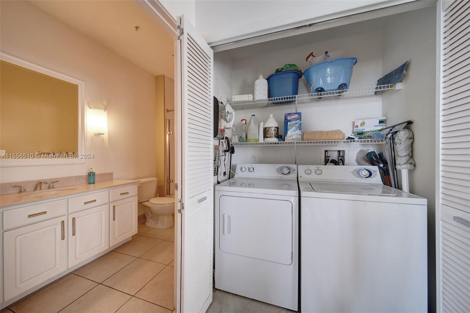 2001 Biscayne Blvd 2520, Miami, Florida 33137, 2 Bedrooms Bedrooms, ,2 BathroomsBathrooms,Residentiallease,For Rent,2001 Biscayne Blvd 2520,A11556510