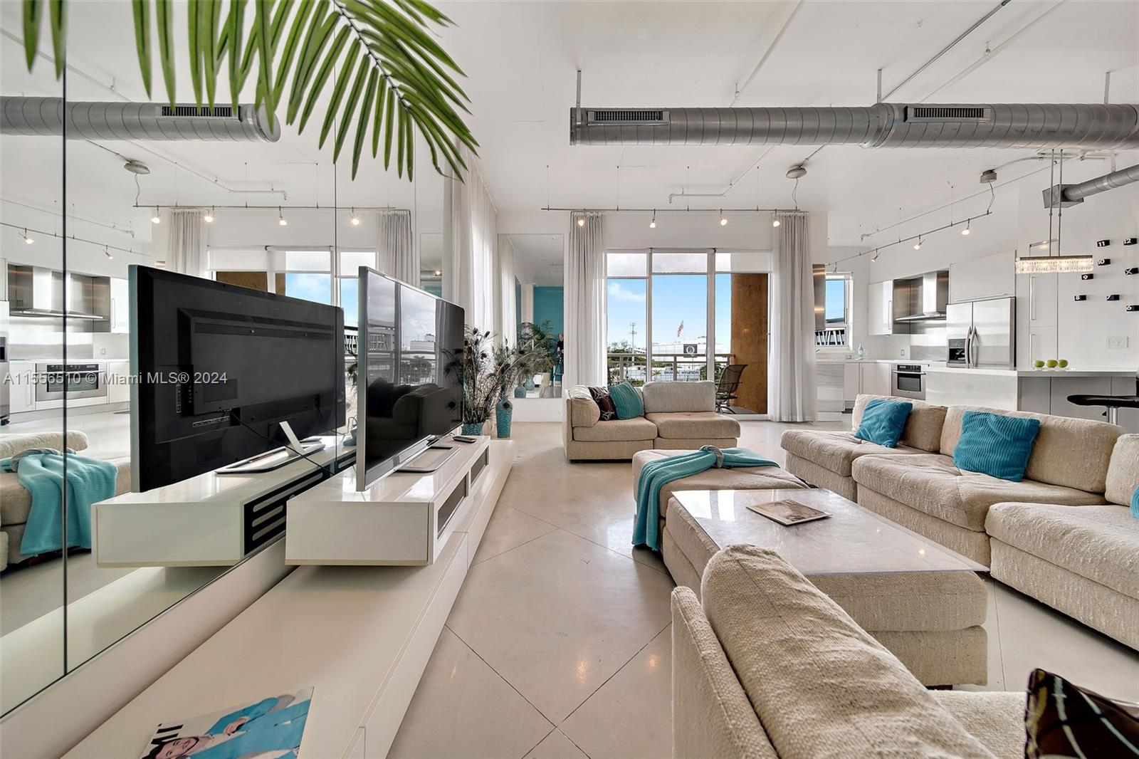 2001 Biscayne Blvd 2520, Miami, Florida 33137, 2 Bedrooms Bedrooms, ,2 BathroomsBathrooms,Residentiallease,For Rent,2001 Biscayne Blvd 2520,A11556510