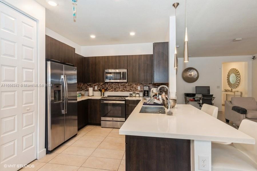 8025 NW 105th Ct, Doral, Florida 33178, 4 Bedrooms Bedrooms, ,3 BathroomsBathrooms,Residential,For Sale,8025 NW 105th Ct,A11556342