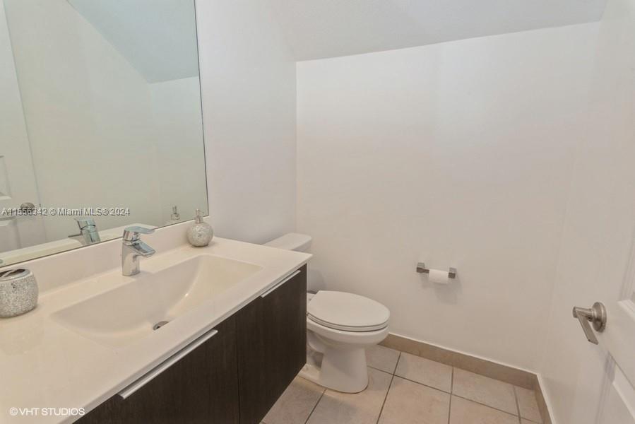 8025 NW 105th Ct, Doral, Florida 33178, 4 Bedrooms Bedrooms, ,3 BathroomsBathrooms,Residential,For Sale,8025 NW 105th Ct,A11556342