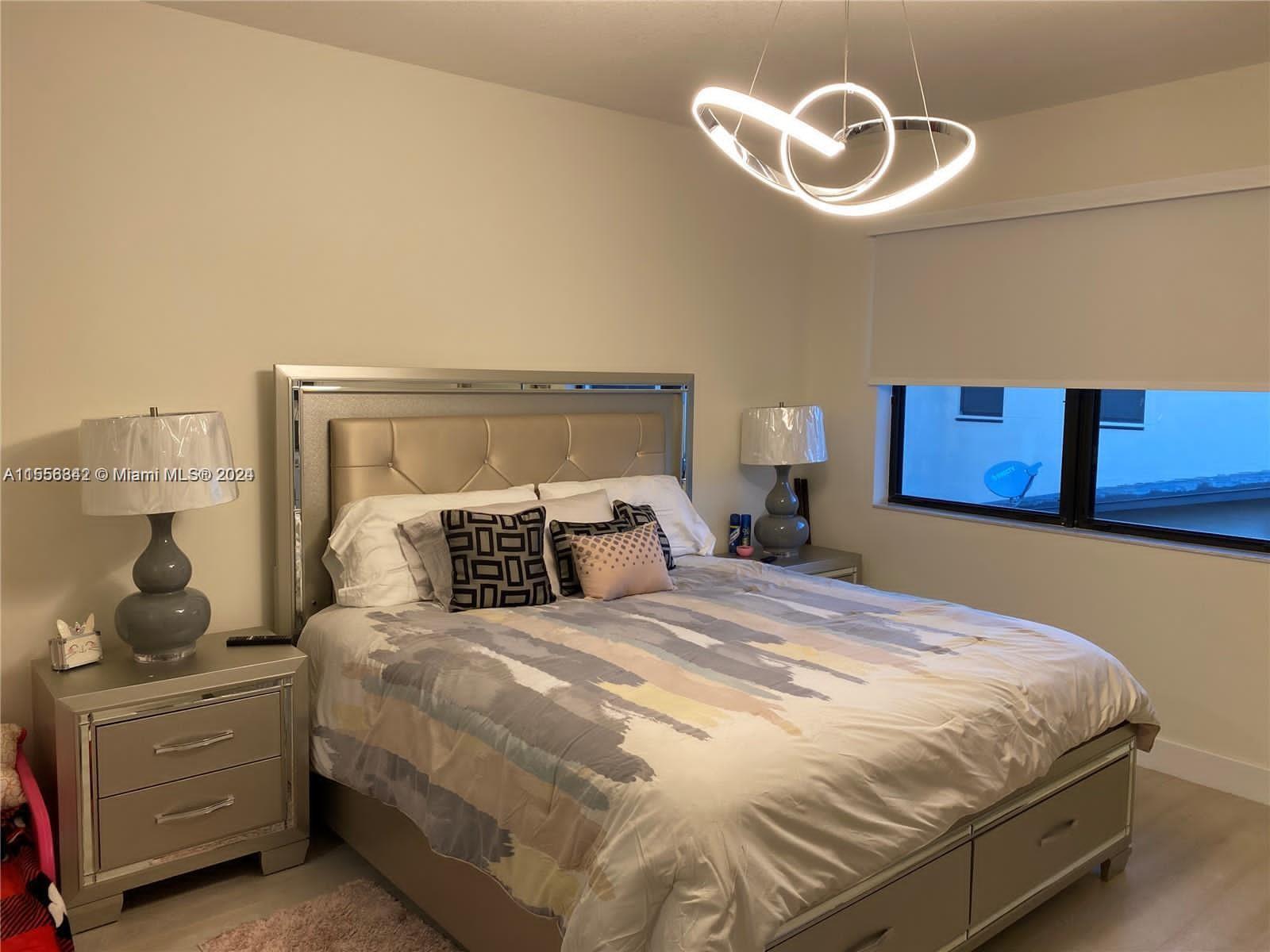 8025 NW 105th Ct, Doral, Florida 33178, 4 Bedrooms Bedrooms, ,3 BathroomsBathrooms,Residential,For Sale,8025 NW 105th Ct,A11556342