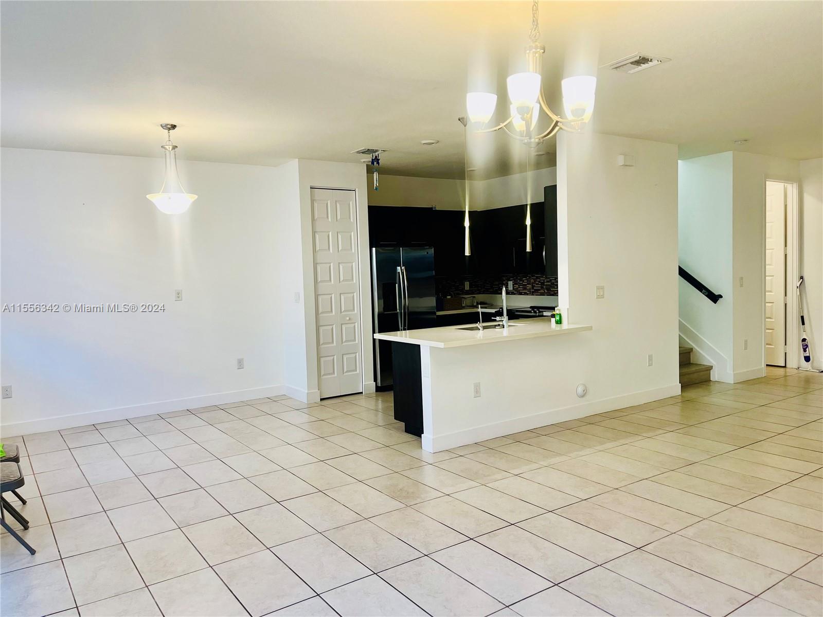 8025 NW 105th Ct, Doral, Florida 33178, 4 Bedrooms Bedrooms, ,3 BathroomsBathrooms,Residential,For Sale,8025 NW 105th Ct,A11556342