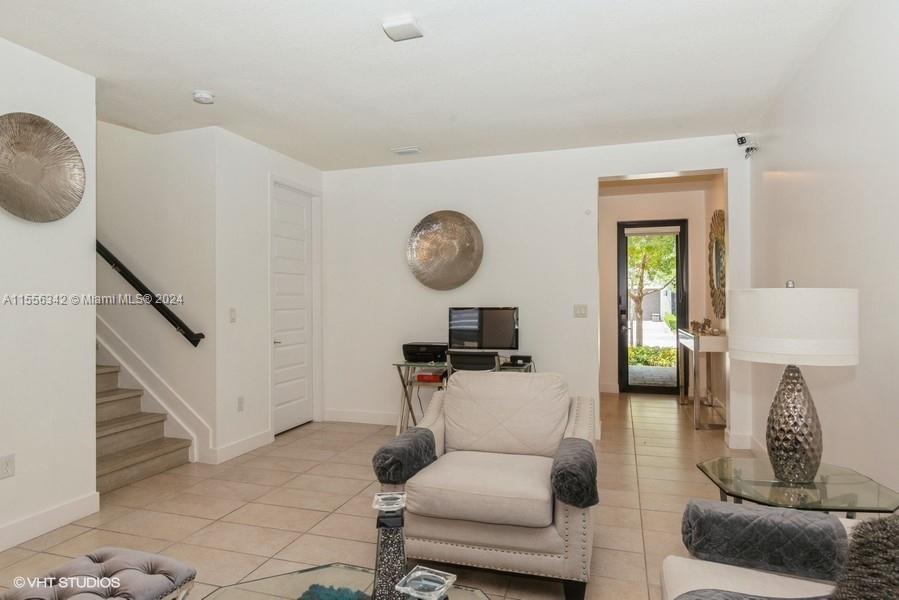 8025 NW 105th Ct, Doral, Florida 33178, 4 Bedrooms Bedrooms, ,3 BathroomsBathrooms,Residential,For Sale,8025 NW 105th Ct,A11556342