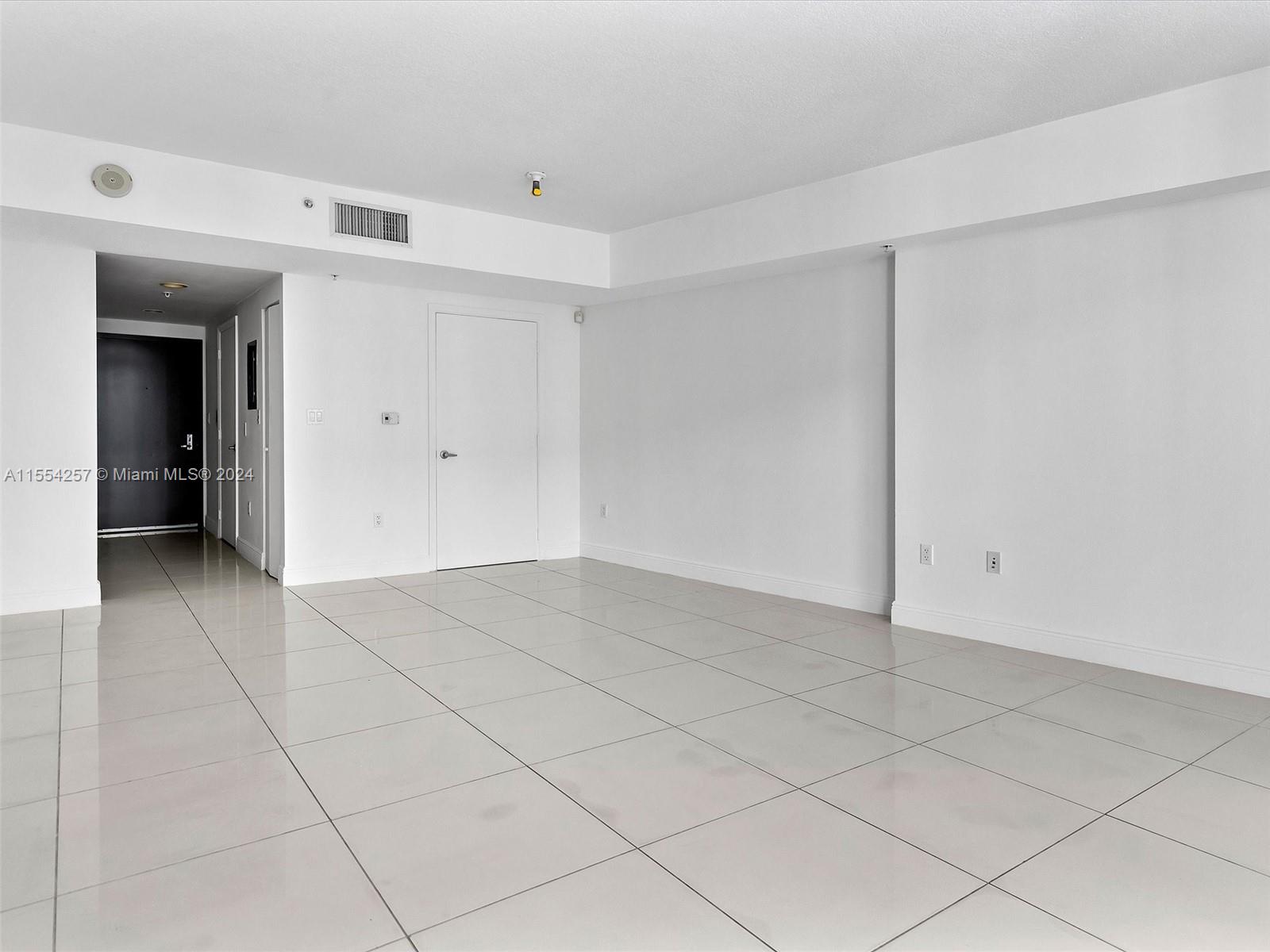 1750 N Bayshore Dr 3407, Miami, Florida 33132, ,1 BathroomBathrooms,Residential,For Sale,1750 N Bayshore Dr 3407,A11554257