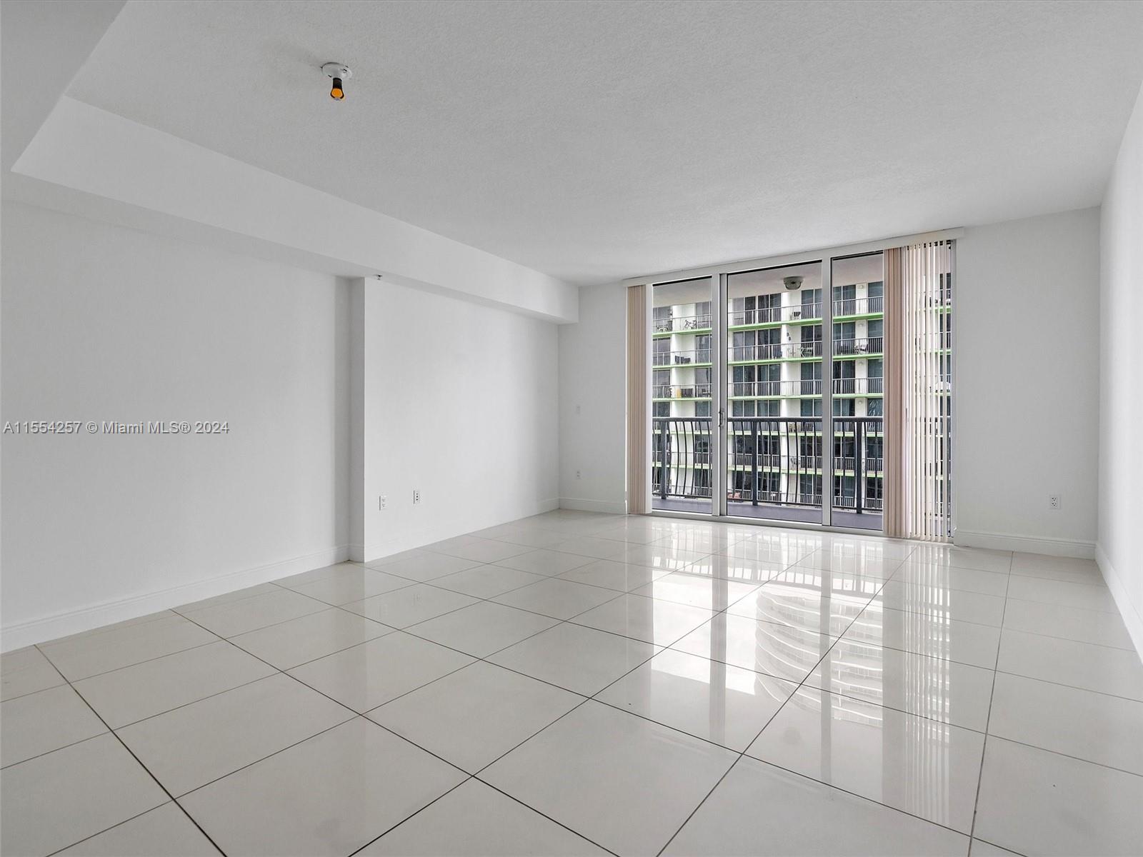 1750 N Bayshore Dr 3407, Miami, Florida 33132, ,1 BathroomBathrooms,Residential,For Sale,1750 N Bayshore Dr 3407,A11554257