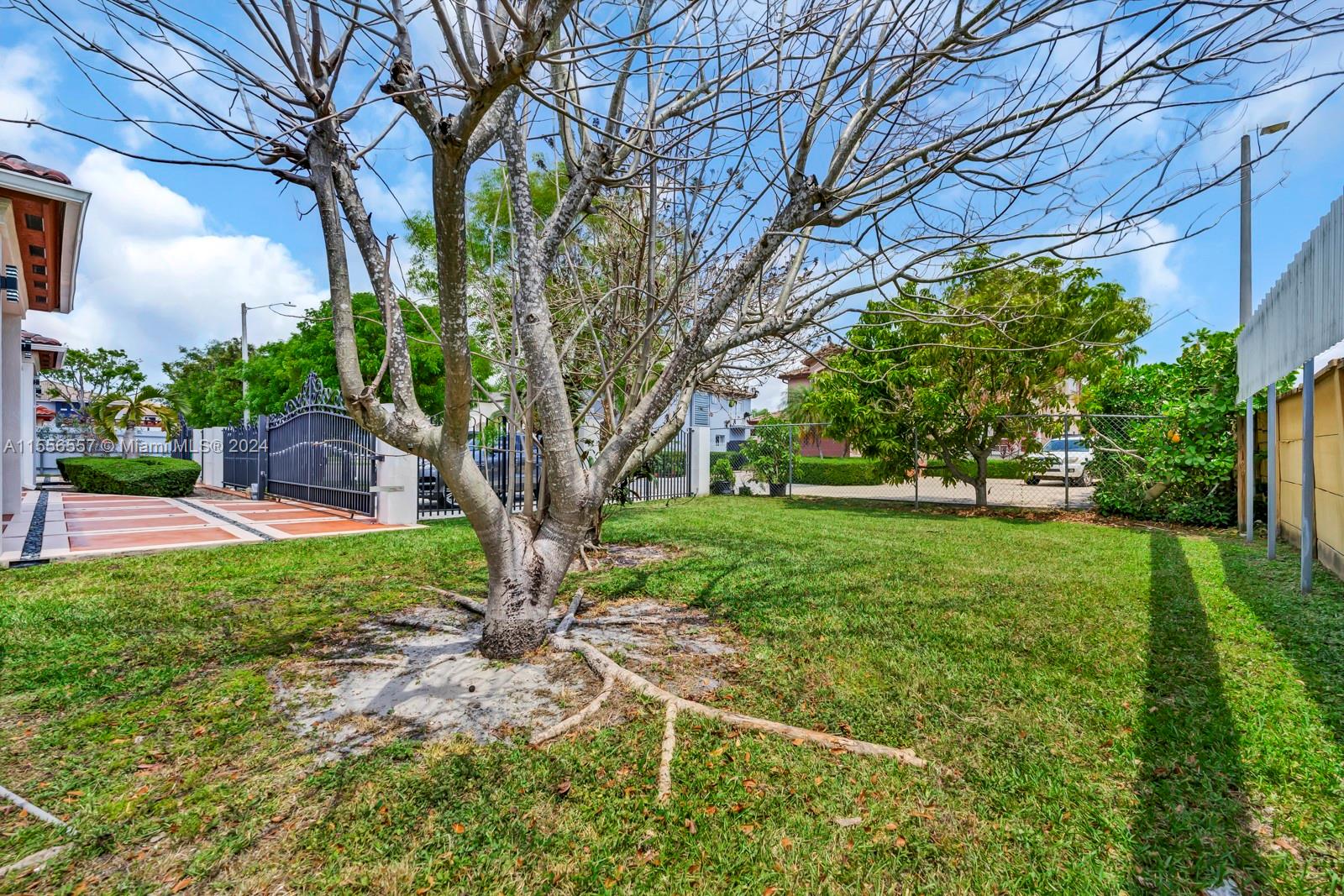 4014 SW 144th Pl, Miami, Florida 33175, 4 Bedrooms Bedrooms, ,4 BathroomsBathrooms,Residential,For Sale,4014 SW 144th Pl,A11556557